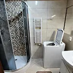 Διαμέρισμα With Large Balcony Μπρατισλάβα