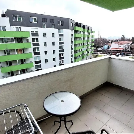 With Large Balcony Lägenhet